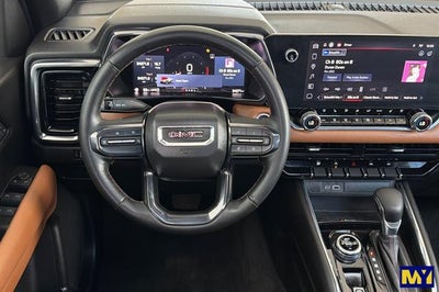 2024 GMC Canyon 4WD AT4