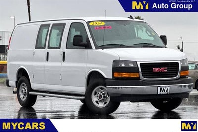2024 GMC Savana Cargo Van RWD 2500 135"