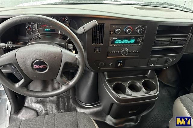 2024 GMC Savana Cargo Van RWD 2500 135"