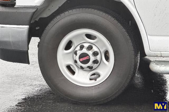 2024 GMC Savana Cargo Van RWD 2500 135"