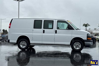 2024 GMC Savana Cargo Van RWD 2500 135"
