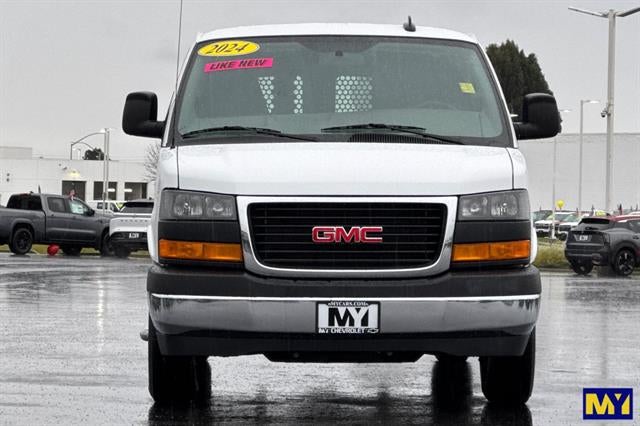 2024 GMC Savana Cargo Van RWD 2500 135"