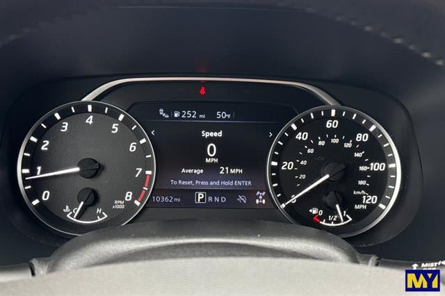 2024 Nissan Frontier SV