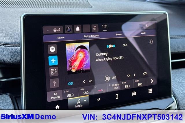 2023 Jeep Compass Latitude Lux