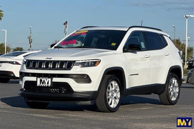 2023 Jeep Compass Latitude Lux