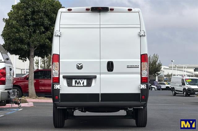 2026 RAM ProMaster Tradesman