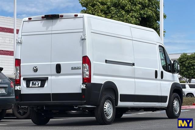 2026 RAM ProMaster Cargo Van Tradesman 2500