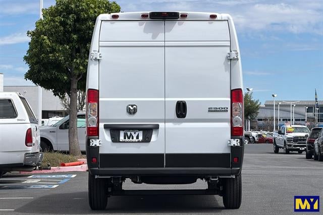 2026 RAM ProMaster Cargo Van Tradesman 2500