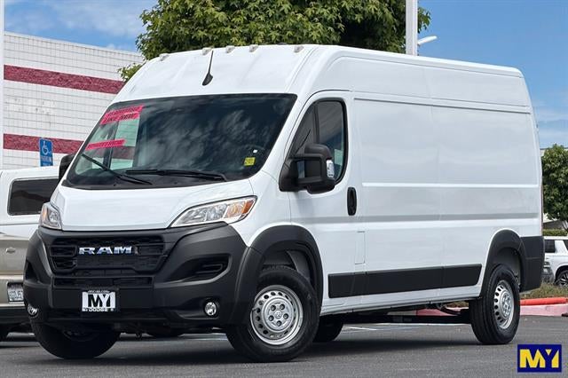 2026 RAM ProMaster Cargo Van Tradesman 2500