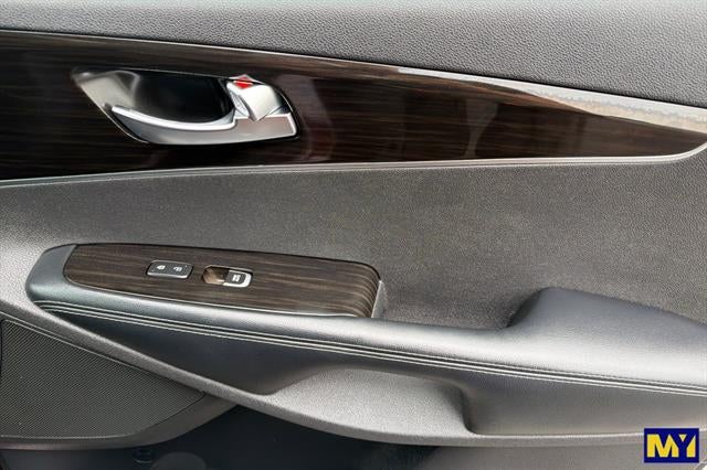 2020 Kia Sorento EX V6