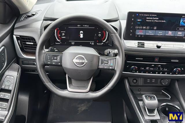 2025 Nissan Rogue Platinum