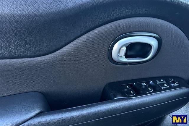 2016 Kia Soul LX